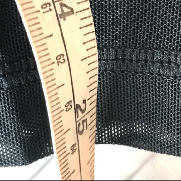 Lululemon High Times Tech Mesh Black Size 4 Rare - Picture 7 of 7